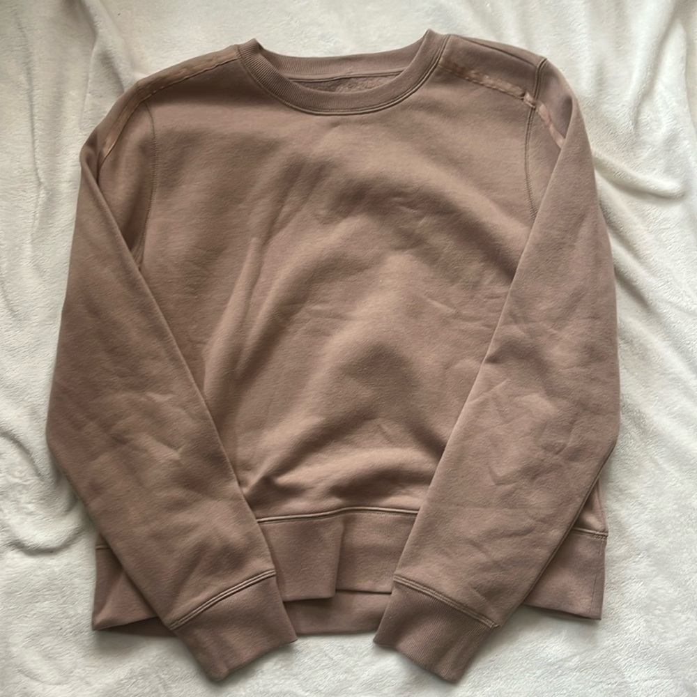 🍀5/$20 ultrasoft crewneck